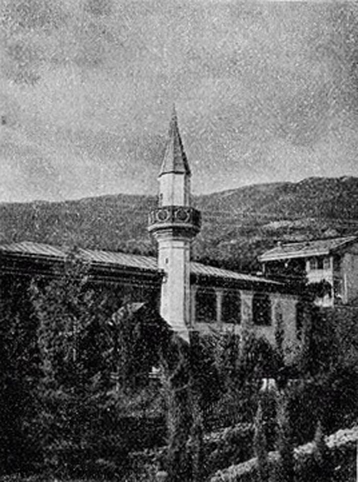 Мечеть в Аутке.
